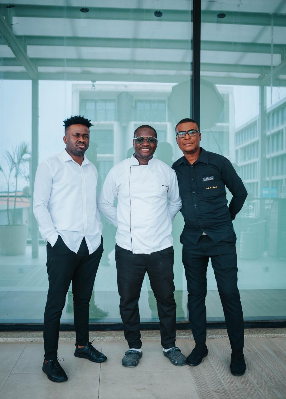 Pessoas se divertindo no evento Food Summit